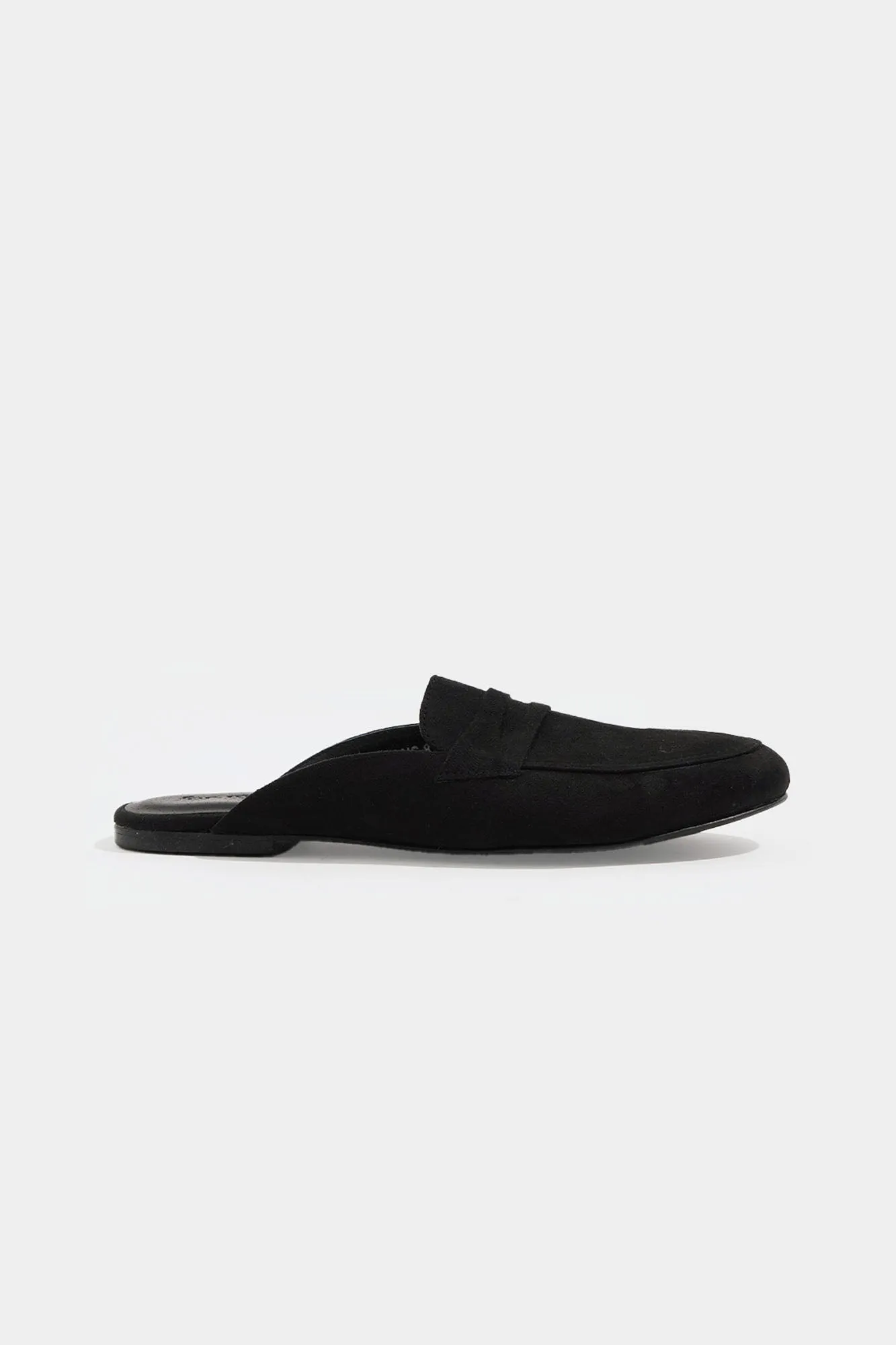 Cut-Out Detail Loafers